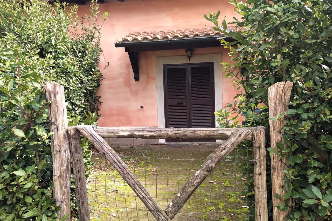 Agriturismo Tenuta Monte La Guardia Castel Giuliano Exterior photo
